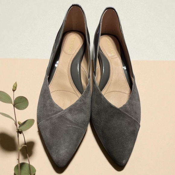 NIB Taryn Rose Suede & Leather Kitten Heel Pumps - Nadine - Cinder SIZE 7.5 WIDE - Picture 2 of 4